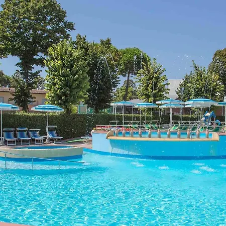 ホテル Smeraldo 4*