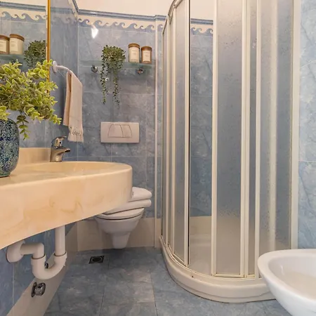 فندق Smeraldo 4*