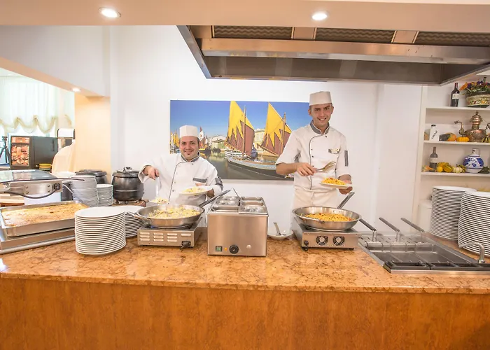 Smeraldo 4* تْشيزيناتيكو